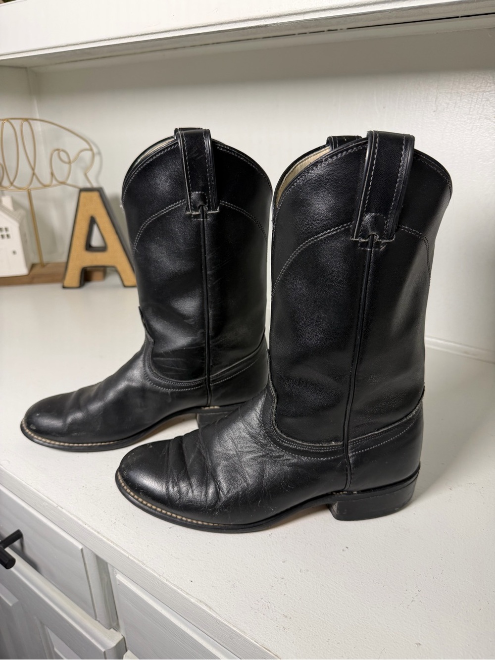 Laredo Vintage Women’s 7.5M Black Leather Cowboy Western Boots Made USA